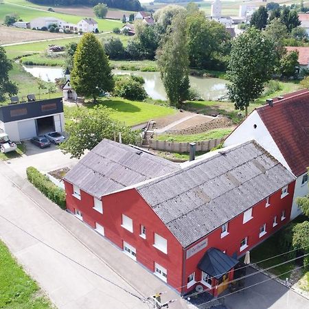 Auberge de jeunesse Zur Dorfmuhle à Aislingen Extérieur photo