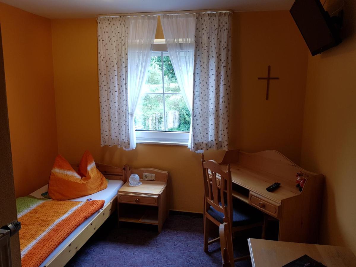 Auberge de jeunesse Zur Dorfmuhle à Aislingen Extérieur photo